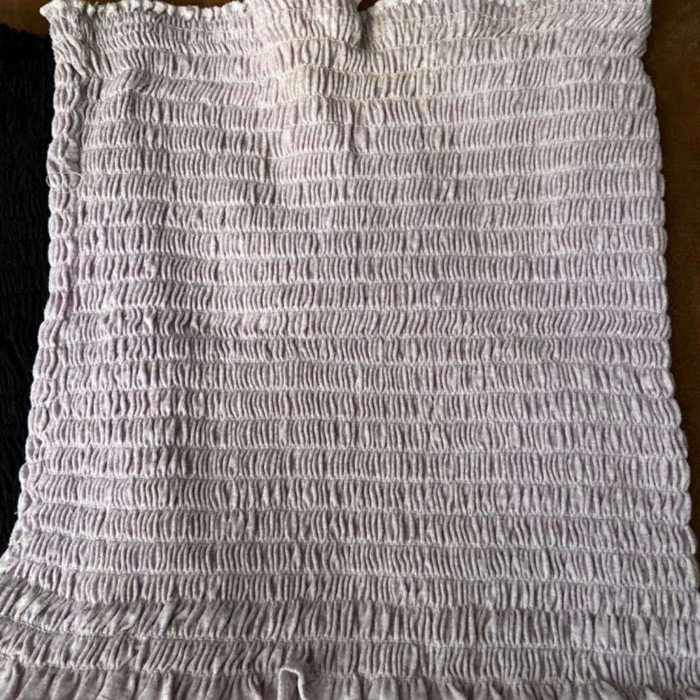 Tops - Picture 3 of 3